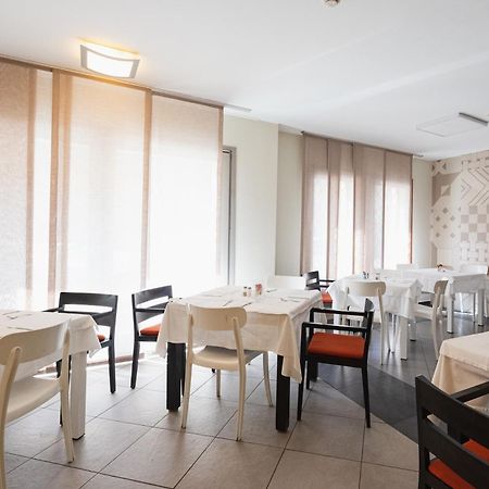 Parini Hotel Bosisio Parini Extérieur photo