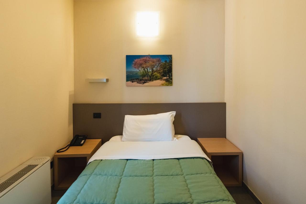 Parini Hotel Bosisio Parini Extérieur photo