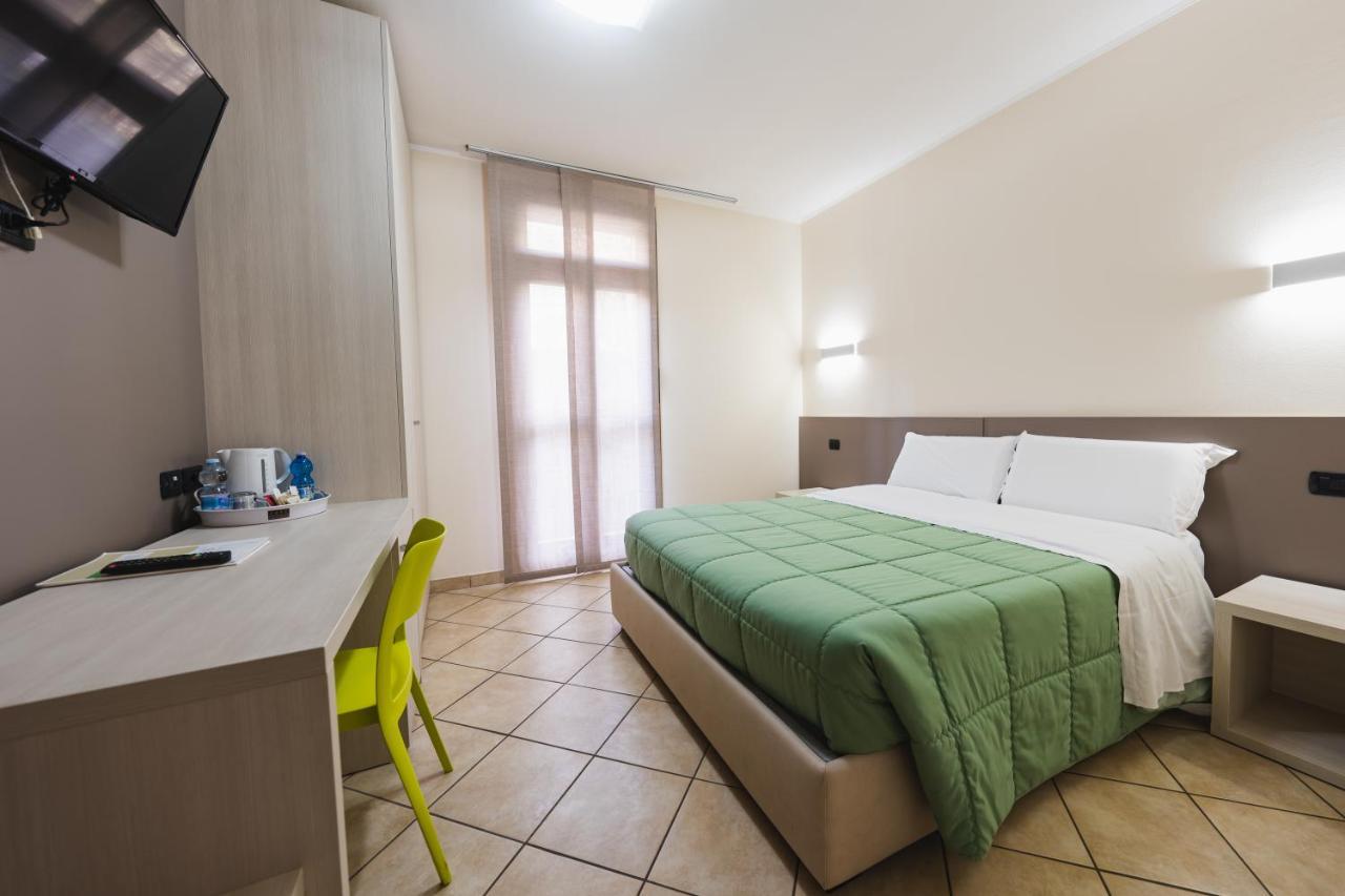 Parini Hotel Bosisio Parini Extérieur photo
