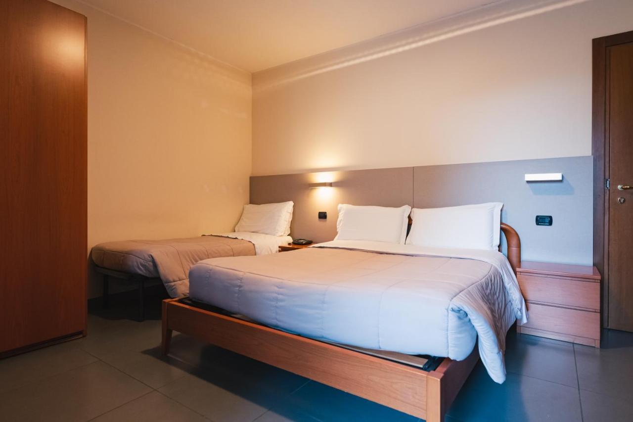 Parini Hotel Bosisio Parini Extérieur photo