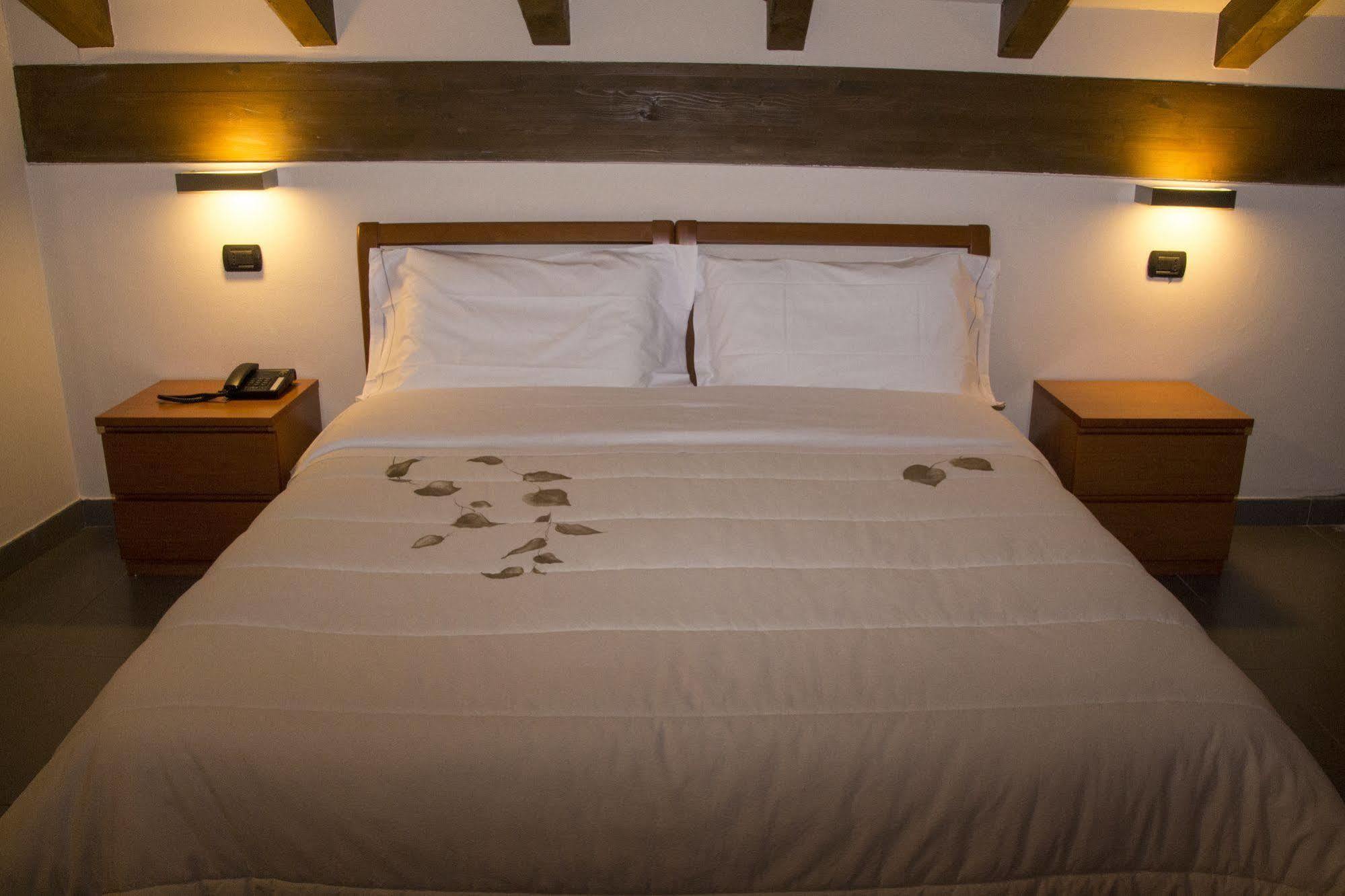 Parini Hotel Bosisio Parini Extérieur photo